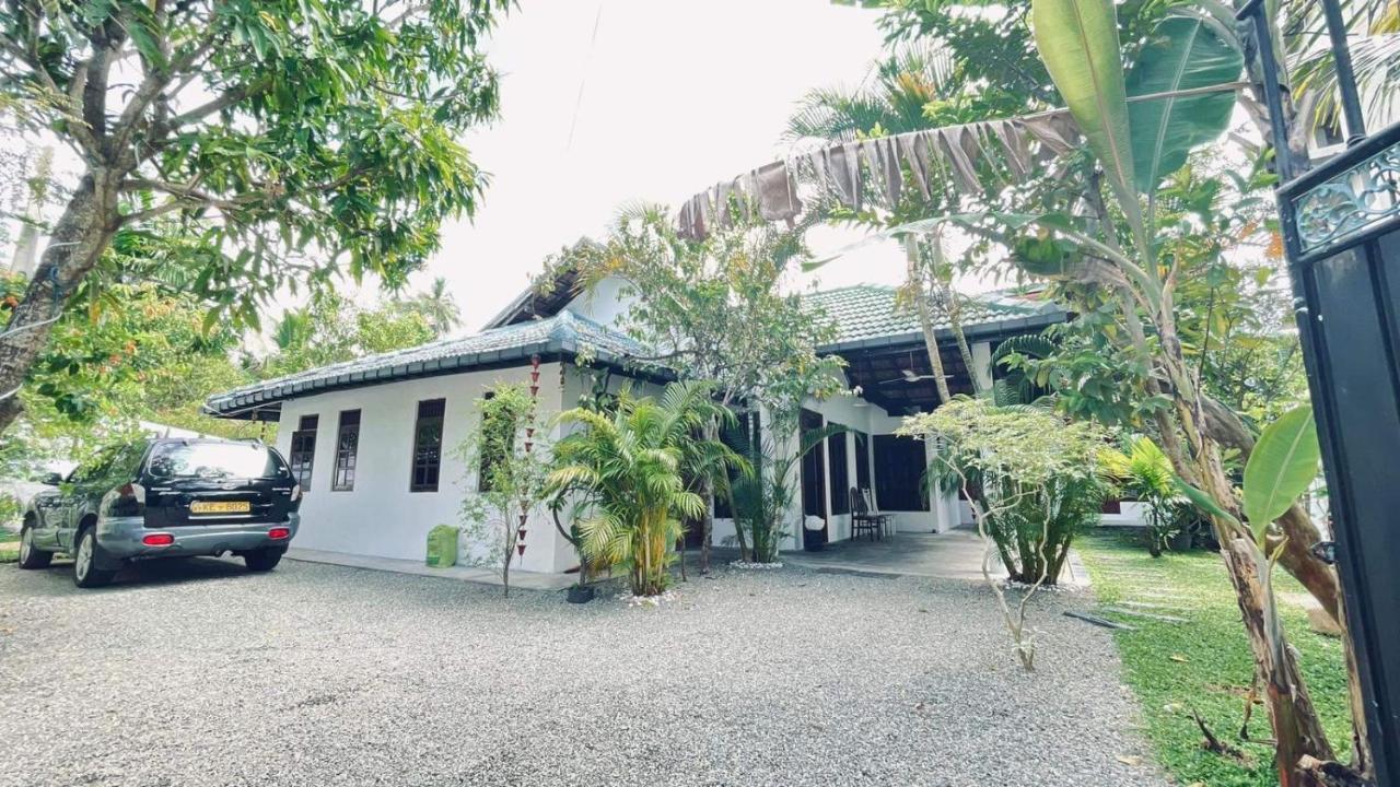 Rituale Guest House - Surf & Yoga 米瑞莎 外观 照片