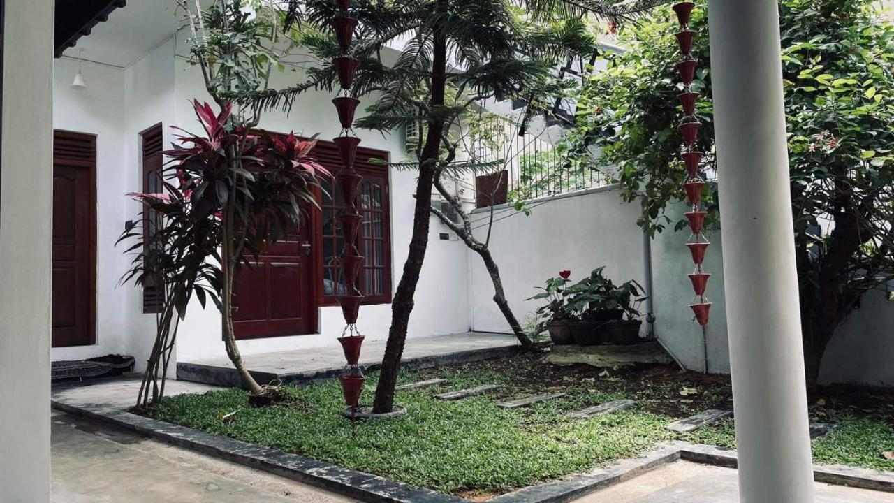 Rituale Guest House - Surf & Yoga 米瑞莎 外观 照片