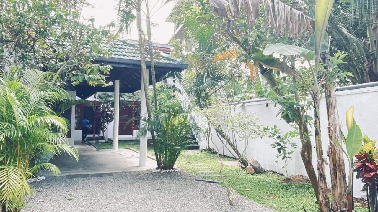 Rituale Guest House - Surf & Yoga 米瑞莎 外观 照片