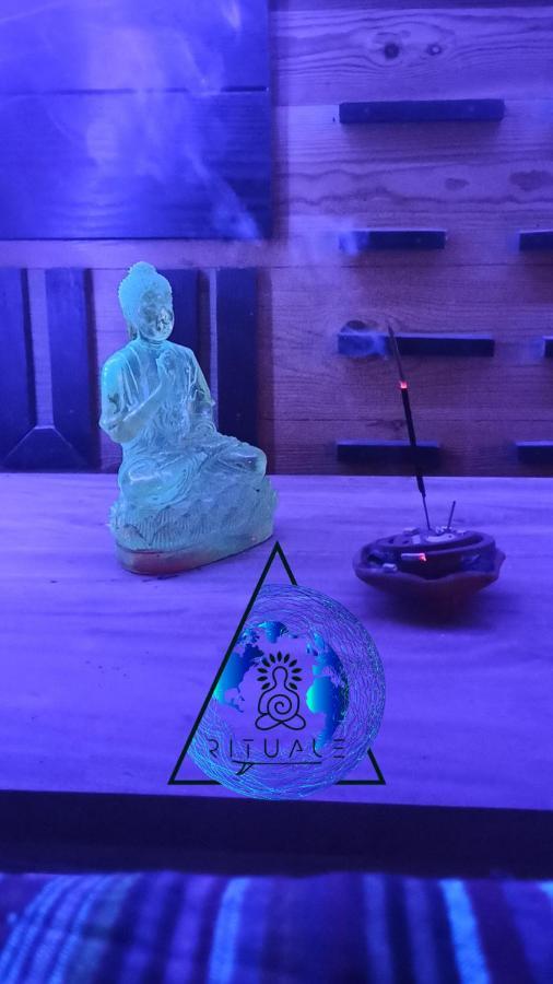 Rituale Guest House - Surf & Yoga 米瑞莎 外观 照片