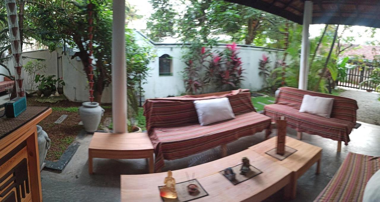 Rituale Guest House - Surf & Yoga 米瑞莎 外观 照片