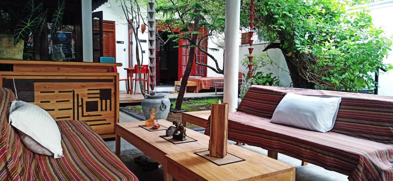 Rituale Guest House - Surf & Yoga 米瑞莎 外观 照片